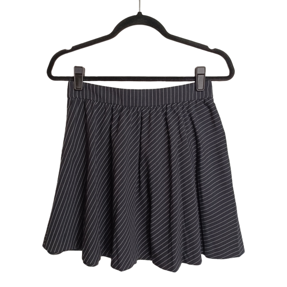 VICTORIA'S SECRET White Stripe A-Line Fit & Flare Skater Black Skirt 0 (XS)